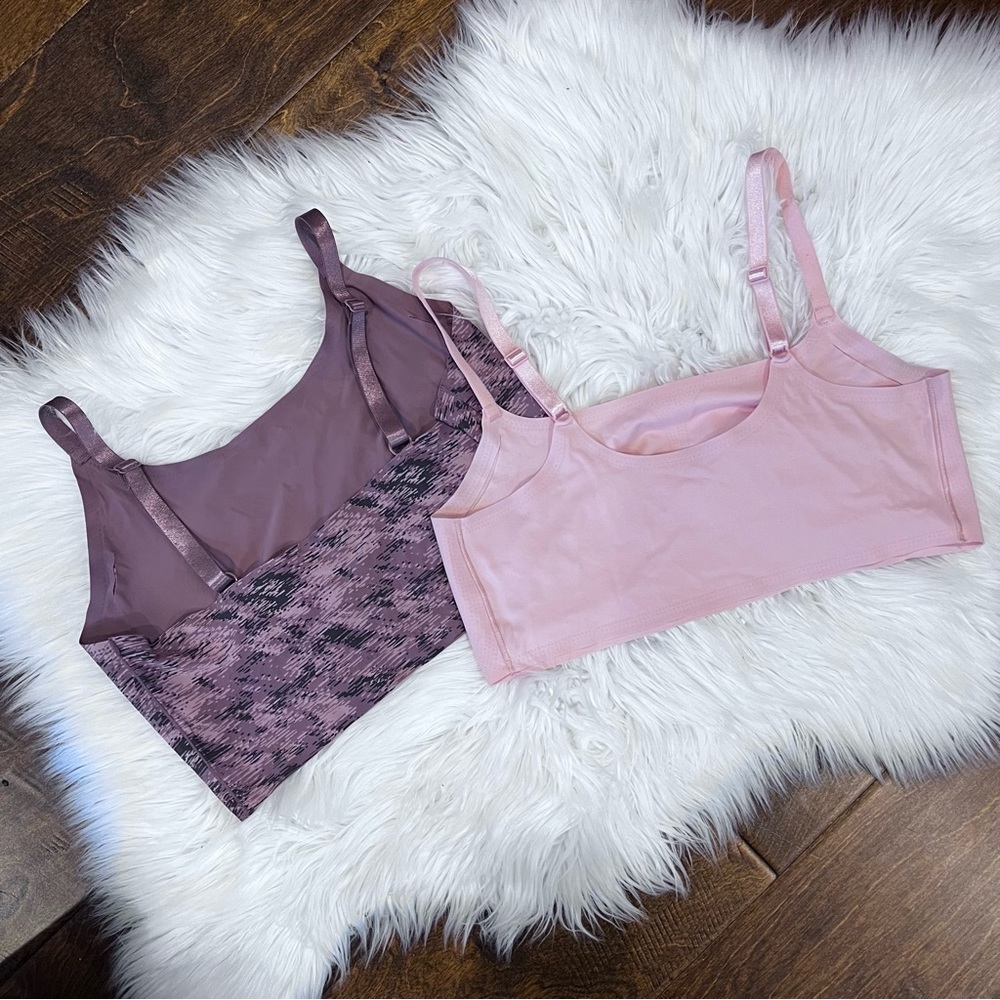 Two‎ lounge bras - Picture 3 of 9